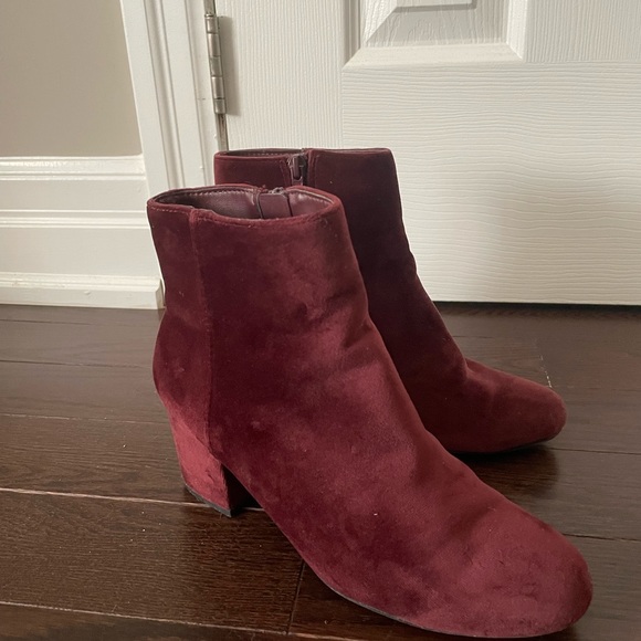 maroon ankle boot - Picture 3 of 3